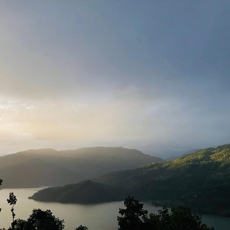 Robins Nest Hotel & Restaurant Deorali ภายนอก รูปภาพ